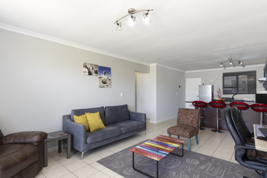 To Let 2 Bedroom Property for Rent in Heritage Park Western Cape